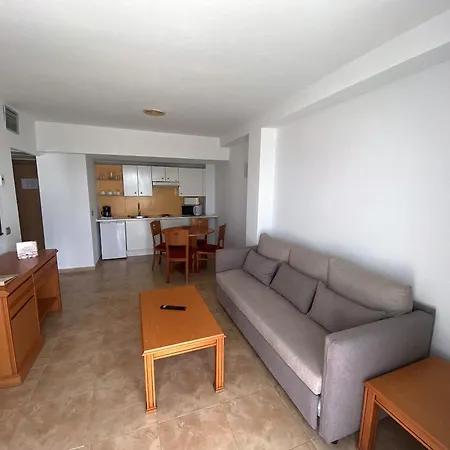 Aparthotel Bahia Serena (adults Only)